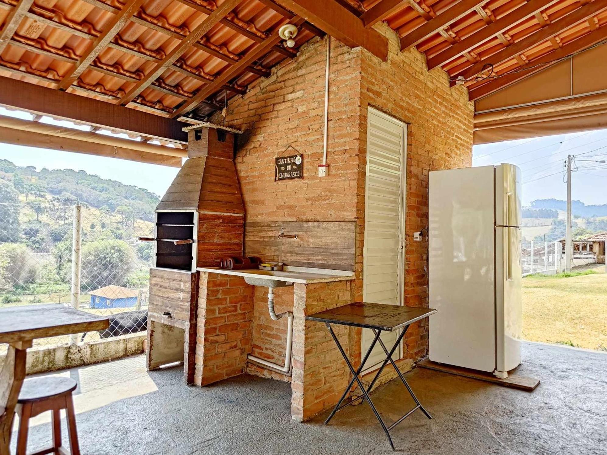 Sitio No Interior De Sp Para Curtir A Natureza アグアス・ダ・プラタ 部屋 写真