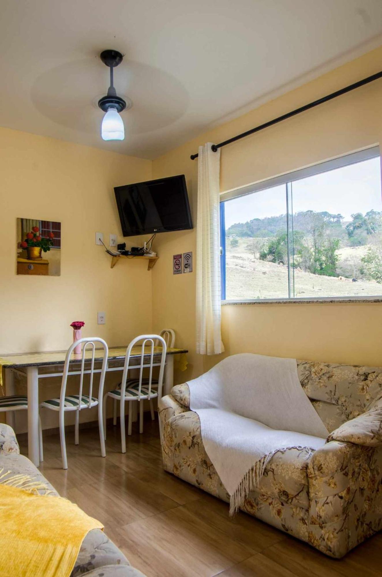 Sitio No Interior De Sp Para Curtir A Natureza アグアス・ダ・プラタ 部屋 写真